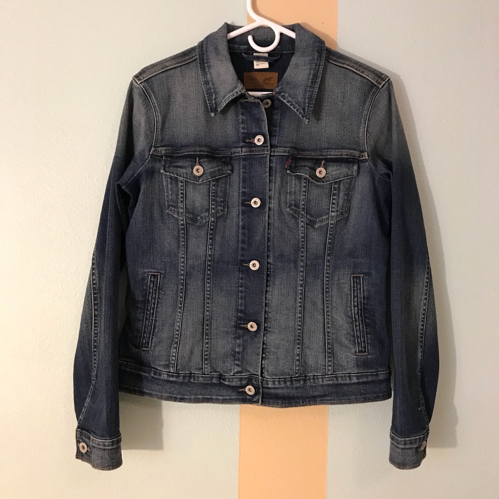 Levi’s Denim Trucker Jacket